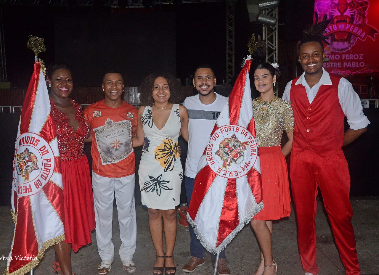 Saiba mais sobre o casal Mestre-Sala e Porta-Bandeira