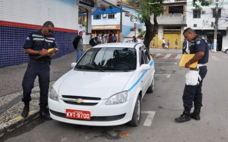 Taxis vistoriado