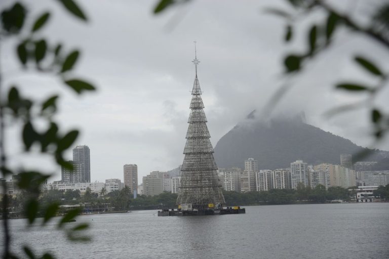 A Árvore do Rio, na Lagoa Rodrigo de Freitas será inaugurada hoje (14).