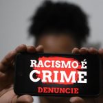 RACISMO É CRIME