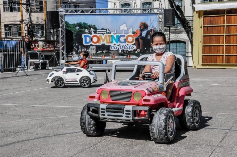 “Domingo na Praça” com música, apresentação de dança e encontro de motociclista em Itaboraí