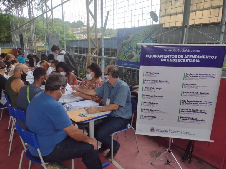 'Cidadania Itinerante atende cerca de quinhentas pessoas no Mutuaguaçu (Foto - Divulgação) (3)