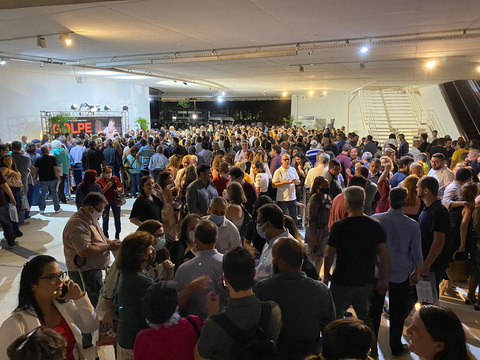 Golpe Derrotado - Lançamento em Niterói -Reserva Cultural