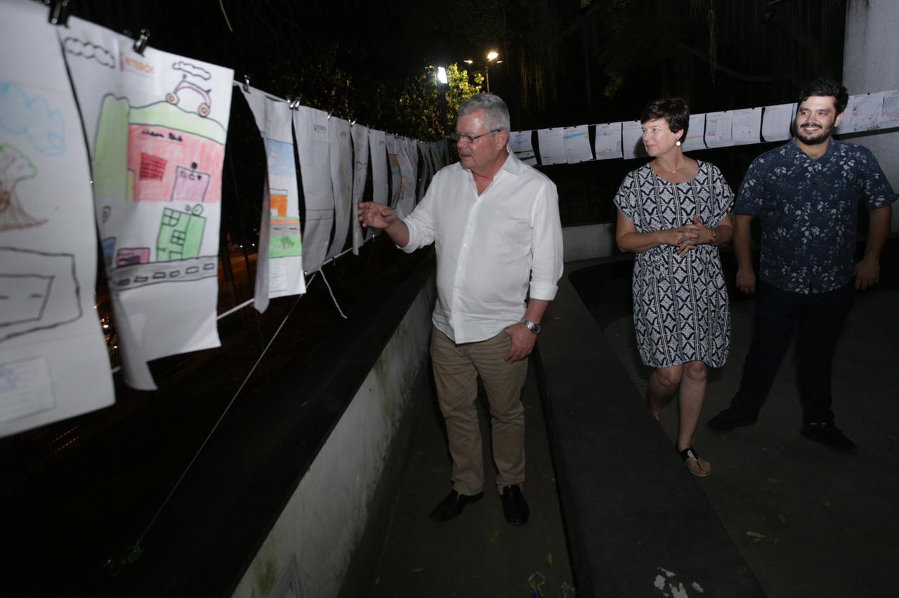 Alunos de escolas municipais de Niterói expõem obras de arte no Campo de São Bento3 (1)