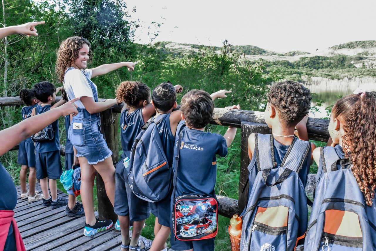 Jovens Talentos Parque Paleontológico em Itaboraí ganha alunos da rede pública como mediadores (4)