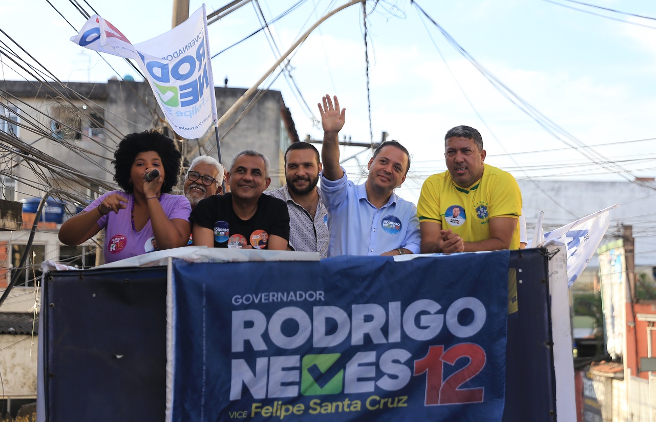 07.09 - Rodrigo Neves - Carreata em São Gonçalo - crédito Alex Ramos 1