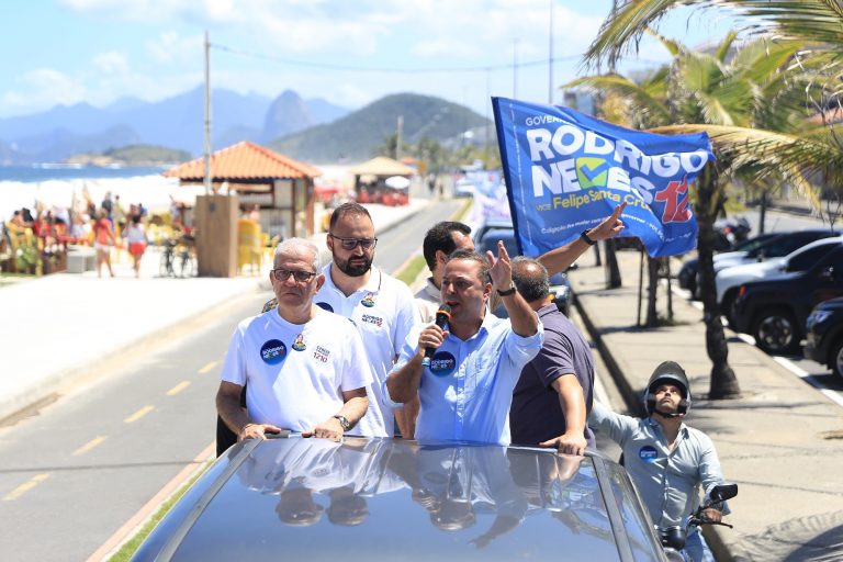 24.09 - Rodrigo Neves - Carreata na Região Oceânica de Nitrerói - Crédito Alex Ramos 3