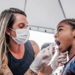 Dia do Dentista e da Saúde Bucal é celebrado com aplicação de flúor para crianças em Itaboraí (3)