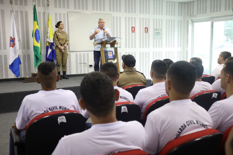 Luciana Carneiro 3 Aula Inaugural Guardas