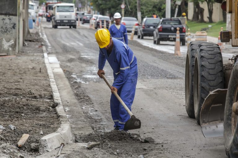 Obras No Engenho do Mato-14