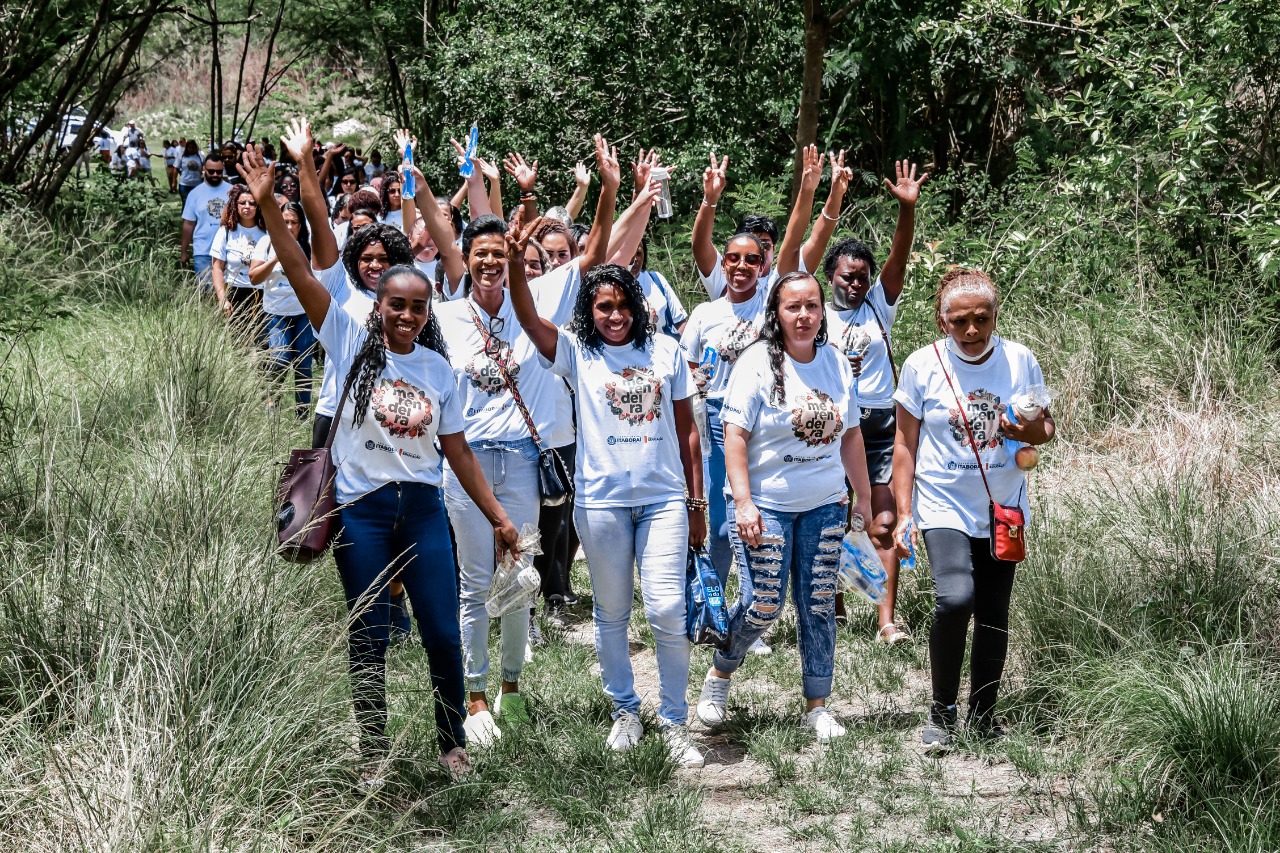 Visita ao Parque Paleontológico marca comemoração ao Dia da Merendeira Escolar (5)