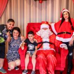 Natal Luz Papai Noel recebe crianças autistas com horário exclusivo em Itaboraí (2)