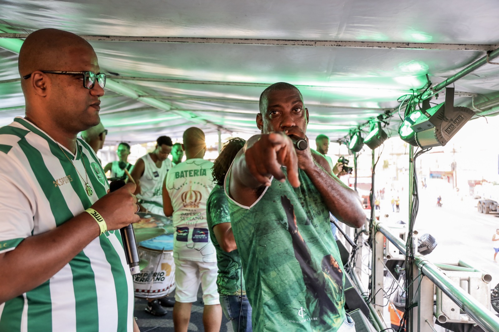 Ita Folia Bloco do Pagode do Adame arrasta multidão em Itaboraí (1)