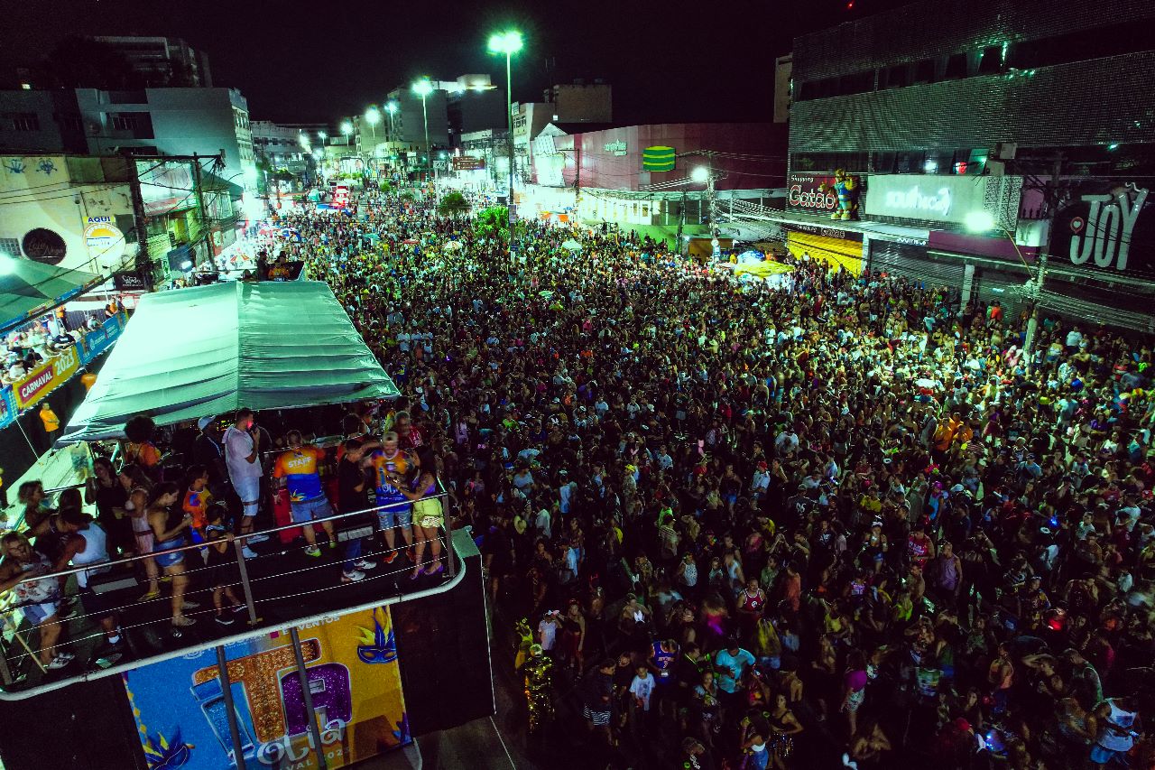 Ita Folia Monobloco levanta público na abertura do Carnaval em Itaboraí (2)