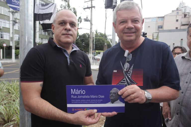 Homenagem ao jornalista Mario Dias