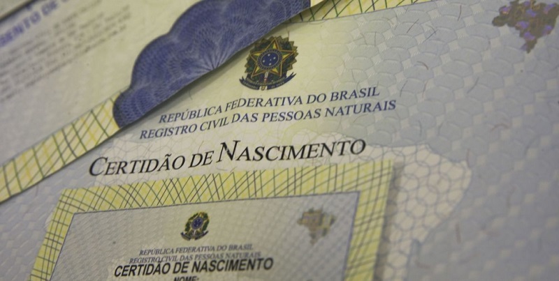 Certidão de Nascimento