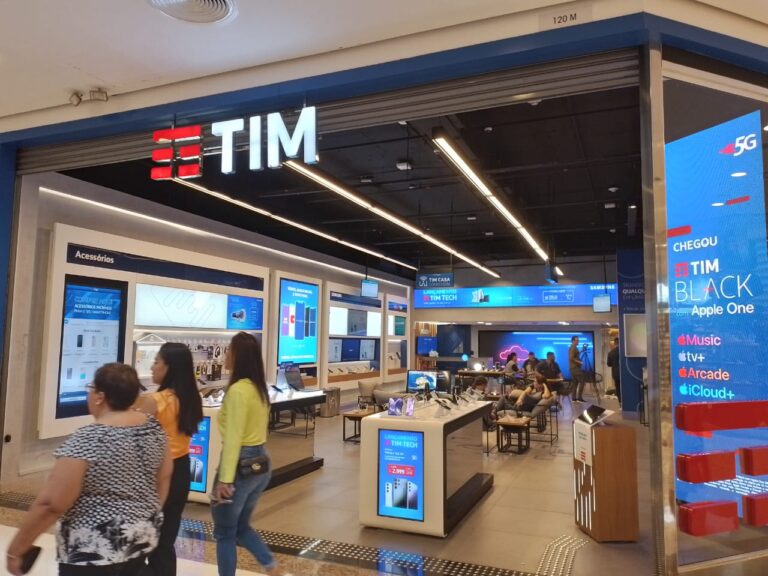 Loja da TIM no BarraShopping