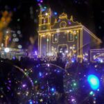 Itaboraí celebra abertura do ‘Natal Ita Luz’ com chegada do Papai Noel e inauguração de decoração na Praça Marechal Floriano Peixoto (6)