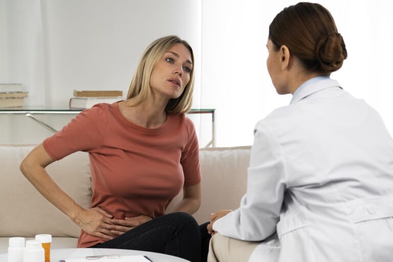 side-view-doctor-talking-woman