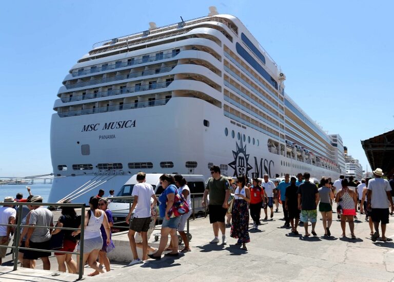 Rio de Janeiro - 15-12-2017 Chegada Cruzeiros no Pier Mauá.Foto: Carlos Magno