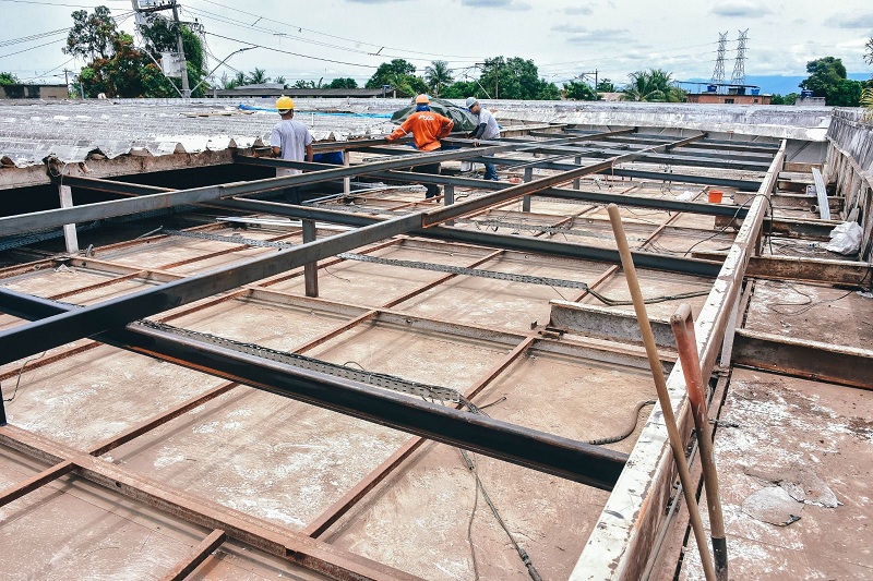 Prefeitura de Itaboraí inicia reforma total do telhado da AME de Itambi 1