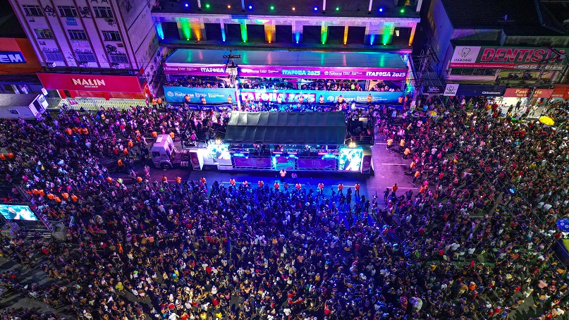 Carrossel de Emoções agita o segundo dia de carnaval em Itaboraí c