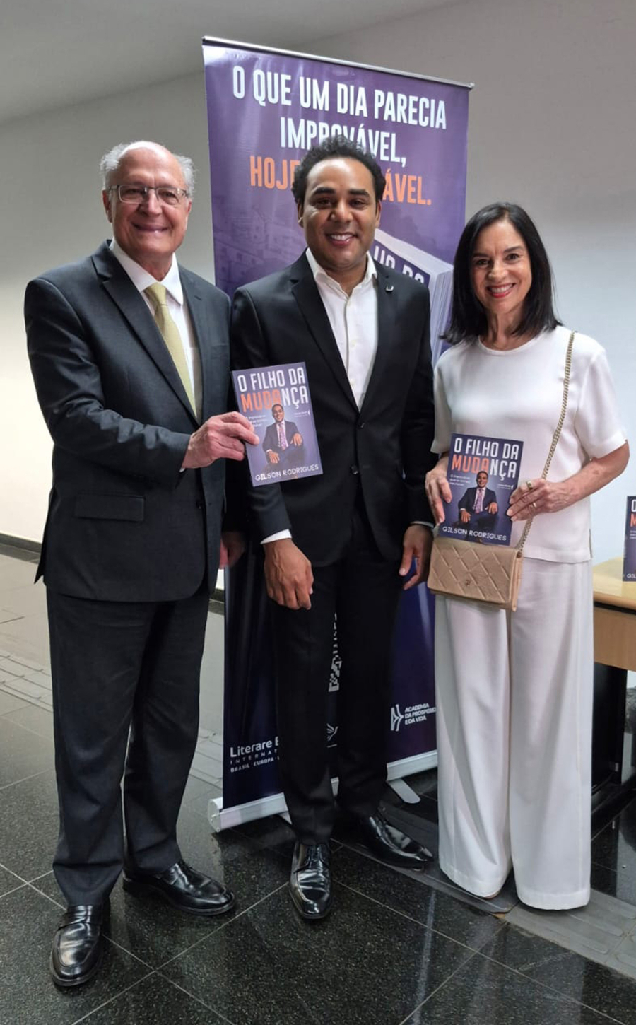 presidente-em-exercicio-geraldo-alckmin-participa-do-lancamento-do-livro-o-filho-da-mudanca (1)