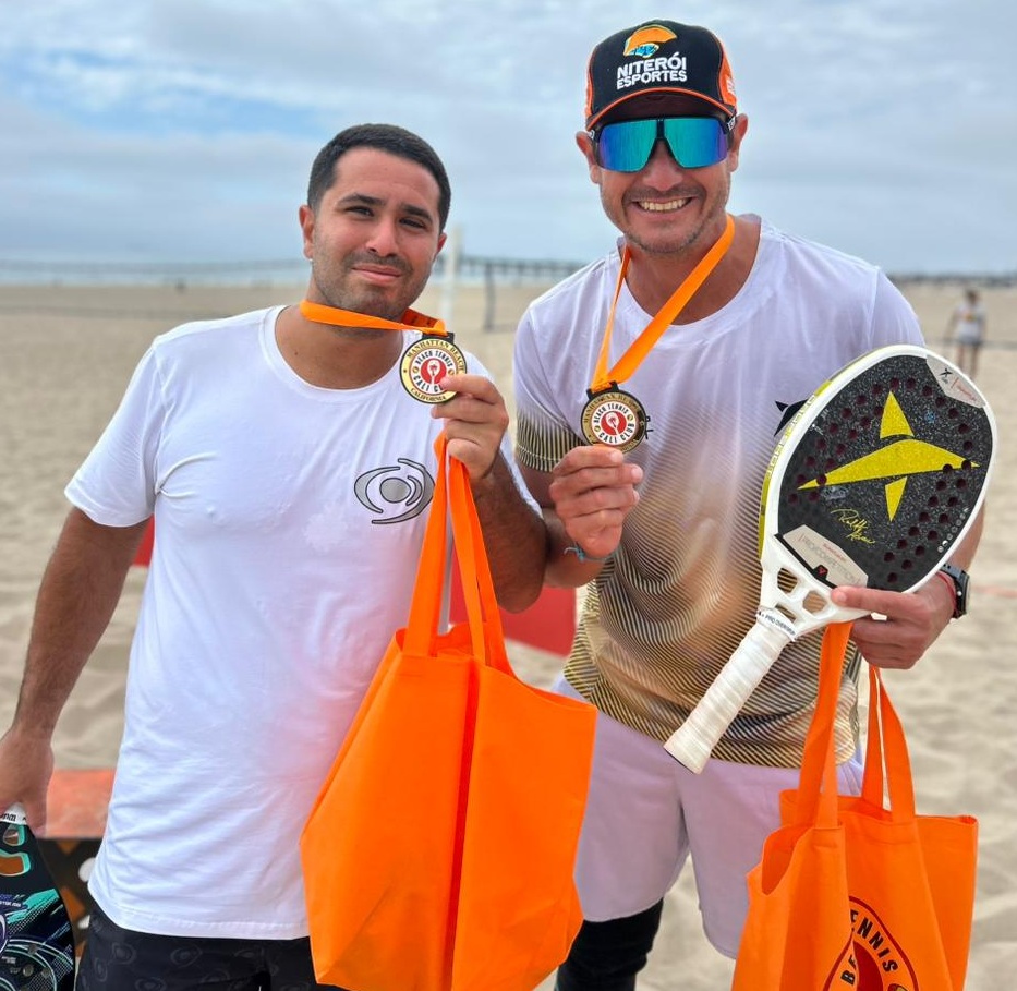 ralffabreumanhattanbeach25gd