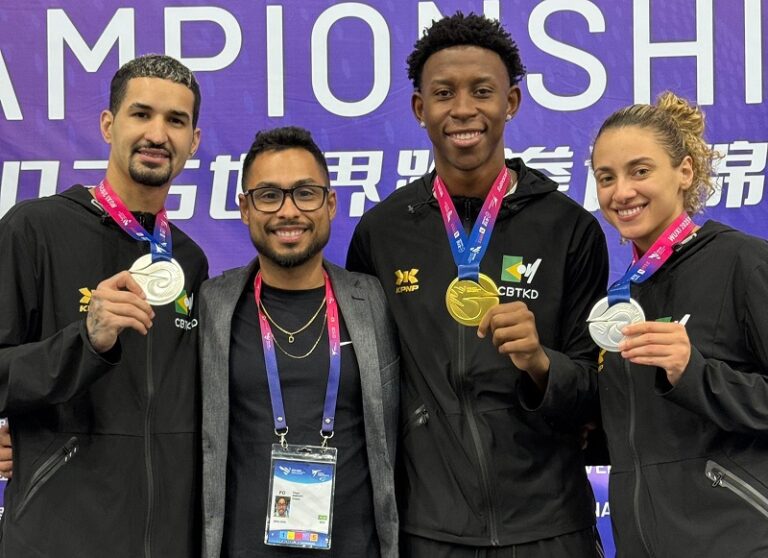 Edival Pontes conquista medalha de prata no Mundial de Taekwondo na China