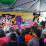 Milhares de famílias foram às ruas em um domingo cheio de alegria e brincadeiras em quatro praças de Itaboraí (4)