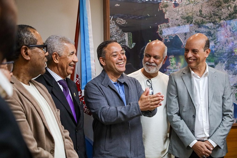 WhatsApp Image 2025-10-15 at 23.37.48 (1)