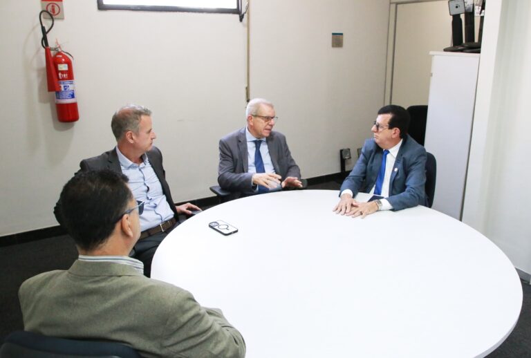 oabrj_pleiteia_retorno_da_secretaria_da_fazenda_e_da_justica_federal_para_cantagalo_com_pedido_ao_trt1_para_a_utilizacao_conjunta_do_posto_avancado_da_justica_do_trabalho_no_municipio_1