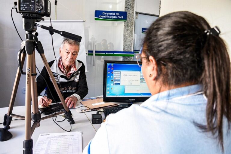 Atendimento idoso e PCD 1