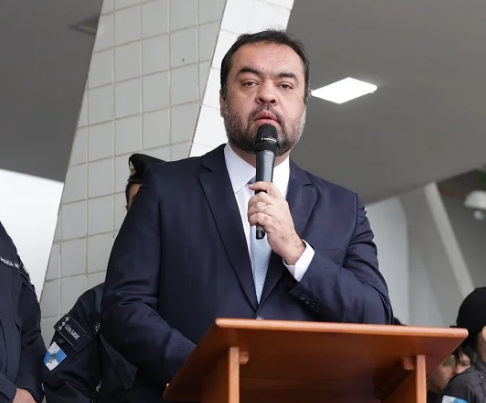 Governador Cláudio Castro