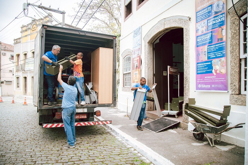 IPHAN realiza doação de mobiliário e materiais à Casa de Cultura Heloísa Alberto Torres