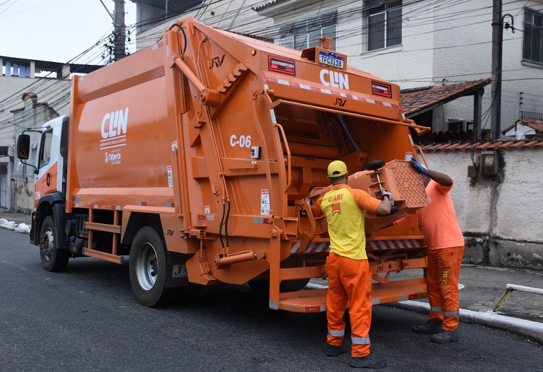 Esquema Natal e Ano Novo Clin