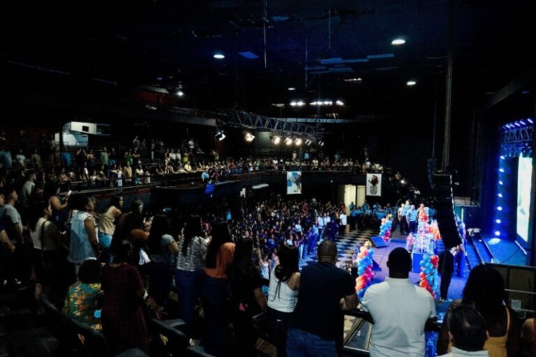 Itaboraí forma centenas de alunos no PROERD 2