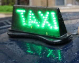 LACC6733-1taxi_1