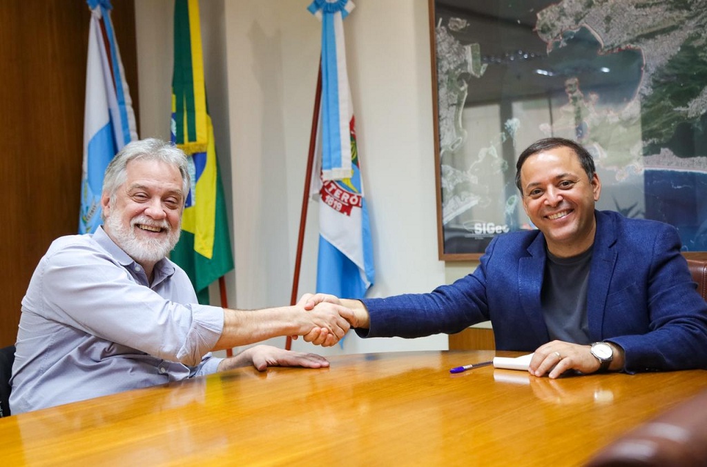 WhatsApp Image 2025-12-12 at 18.09.03