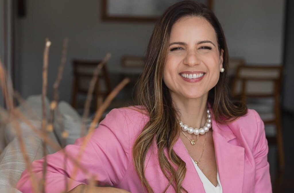 ALESSANDRA BELFORT 01