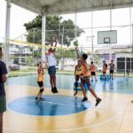 Projeto Viva Vôlei incentiva prática esportiva entre crianças e adolescentes