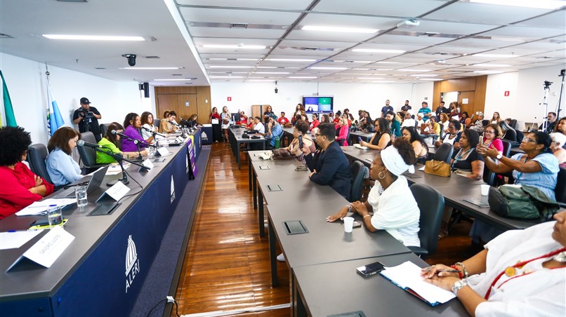 dbac5ca9-fd74-ba0c-9b17-18f9da0404eb