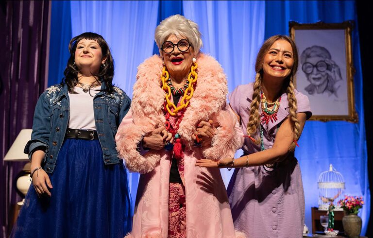 3 - Sofia Mendonça, Rosamaria Murtinho e Simone Soares - Crédito fotográfico Desiree do Valle