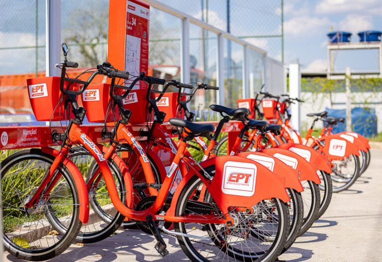 54276956082_e66c604cbd_o-2048x1404