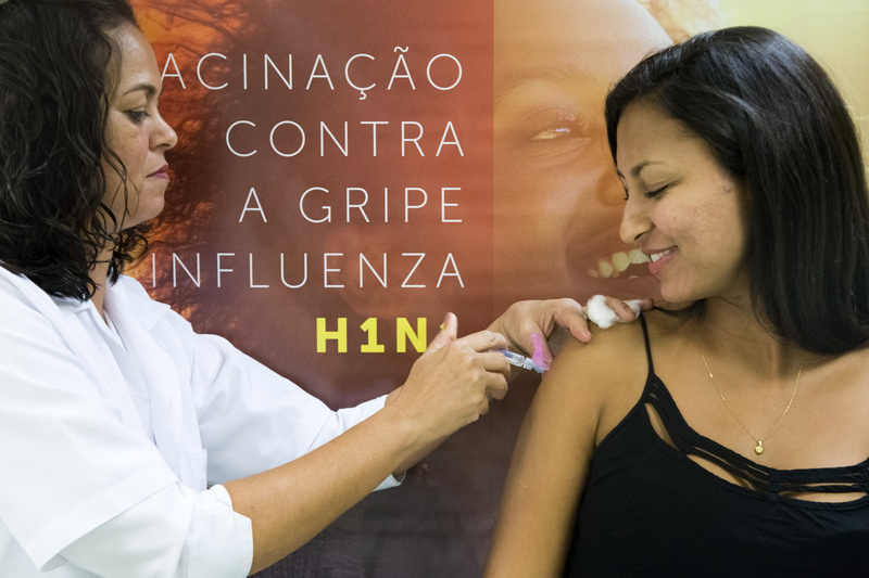 Campanha de vacinação contra gripe influenza H1N1