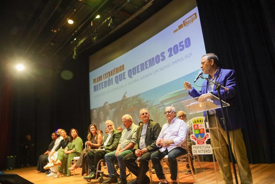 Prefeito Rodrigo Neves na cerimônia de lançamento do NQQ - Foto Evelen Gouvêa