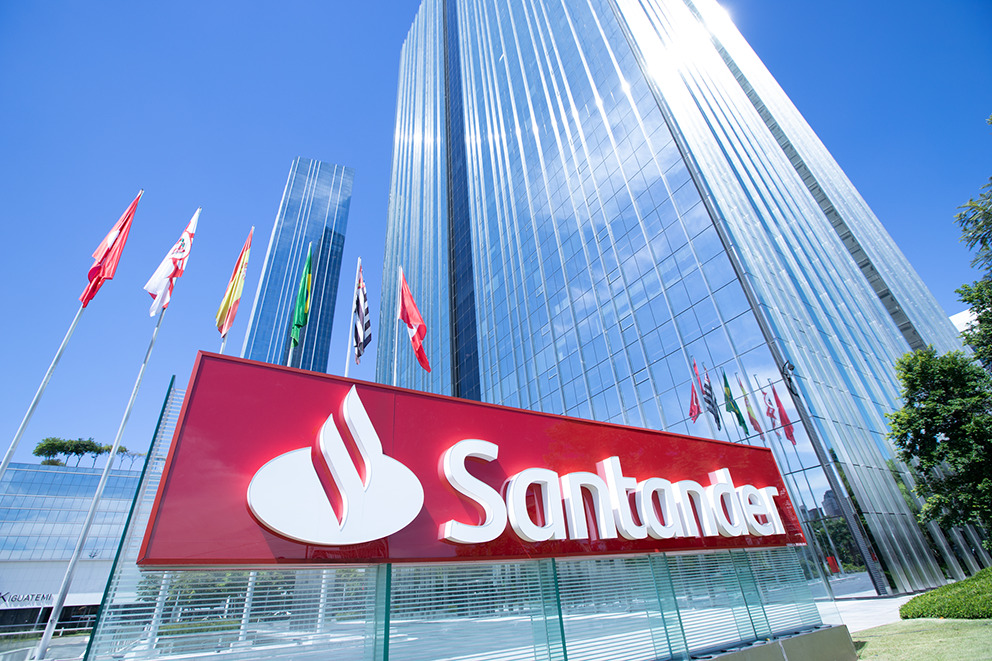 Santander-Brasil---fachada-sede-em-Sa-#771o-Paulo