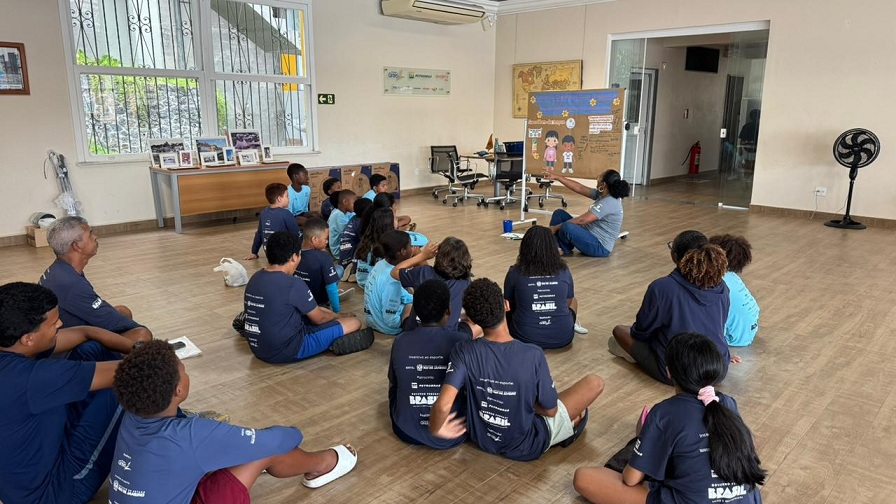 Turma natação e Netinho - creditos Nathália Lugão (10)
