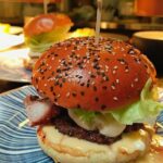 hambúrguer de paleta de porco com tentáculo de polvo_SobradodaCidade_FotoGenaroBraga1
