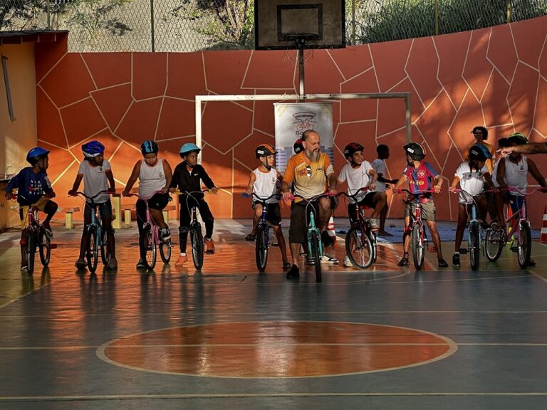 Bora de Bike, iniciativa voltada à educação cicloviária e à promoção da mobilidade sustentável entre crianças da rede municipal de ensino (3)
